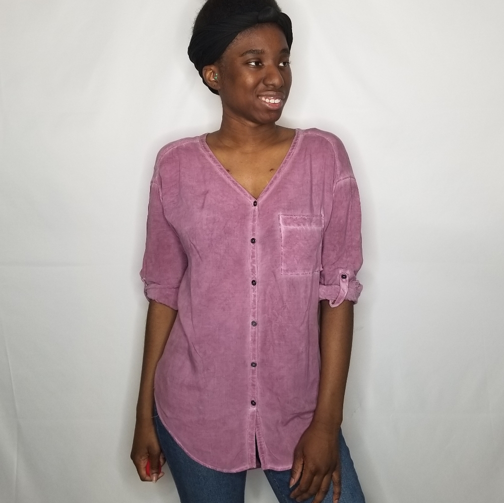 LA Hearts Pink Button Down Blouse - Picture 2 of 5